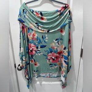 ODDY Floral Poncho Top - Size Small
